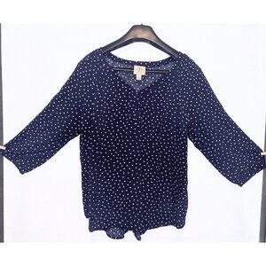 St John's Bay v neck 3/4 sleeve popover blouse